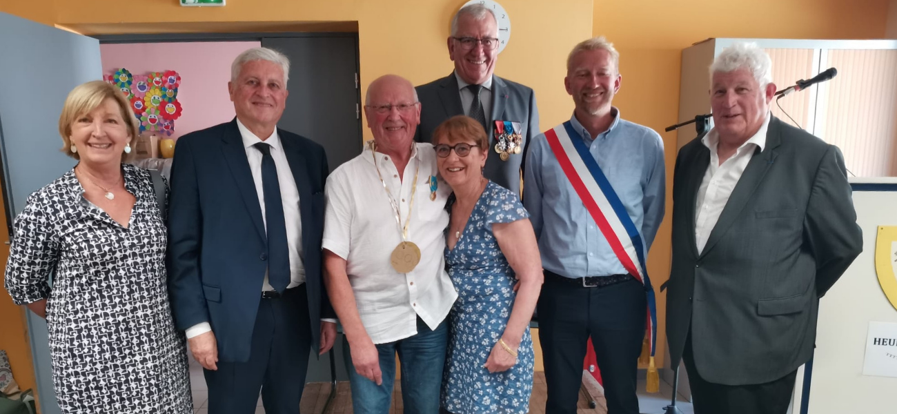 Une médaille d’or pour plus de 45 ans d’engagement bénévole !